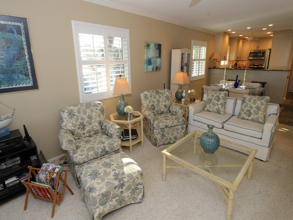 Charming Two Bedroom Vacation Condo on Longboat Key
